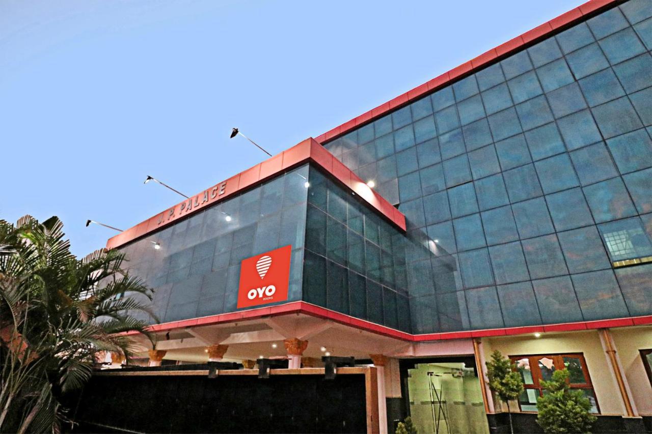 Hotel Oyo J P Palace Dod Ballāpur Exterior foto